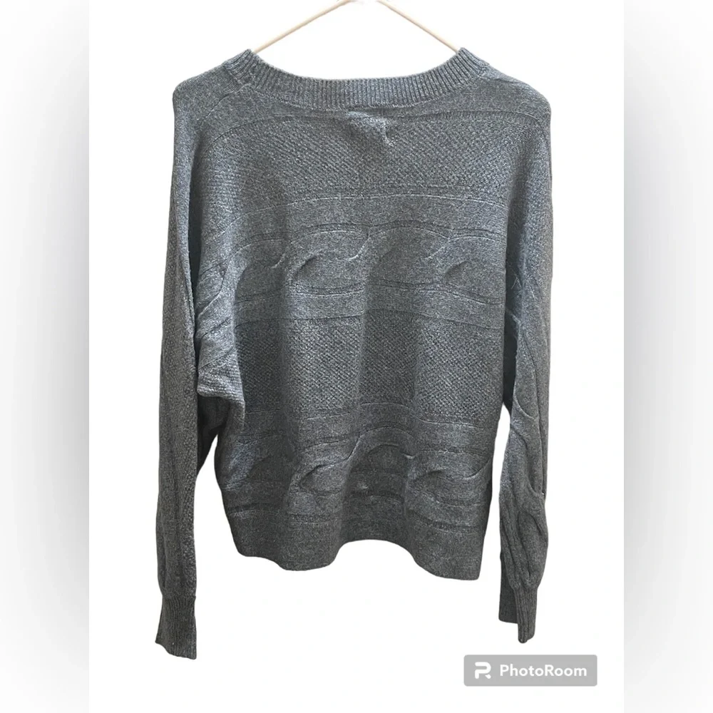 Hippie‎ Rose Cropped Sweater